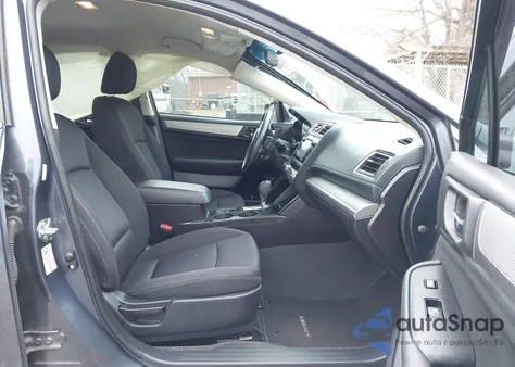 2017 Subaru Legacy 2.5I Premium из США, поврежденный, VIN 4S3BNAC62H3049680